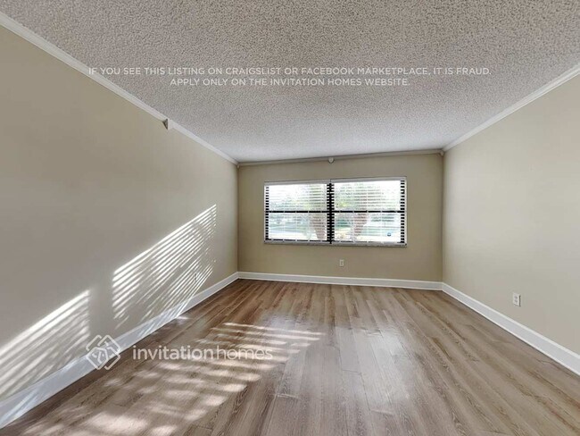 Foto del edificio - 760 Brookside Rd