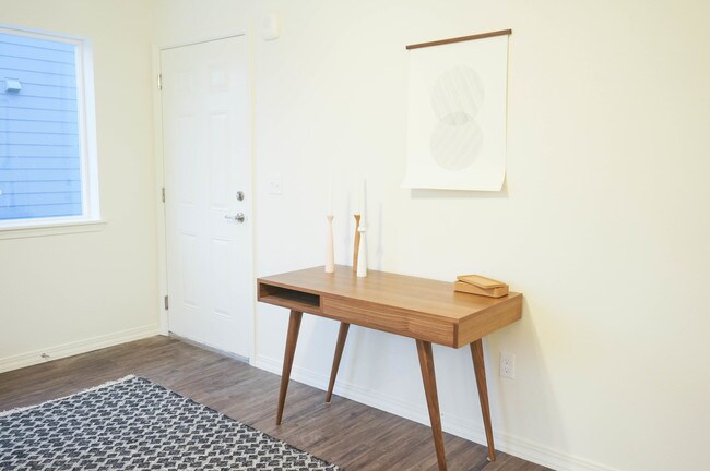 Foto del edificio - The Woodstock!