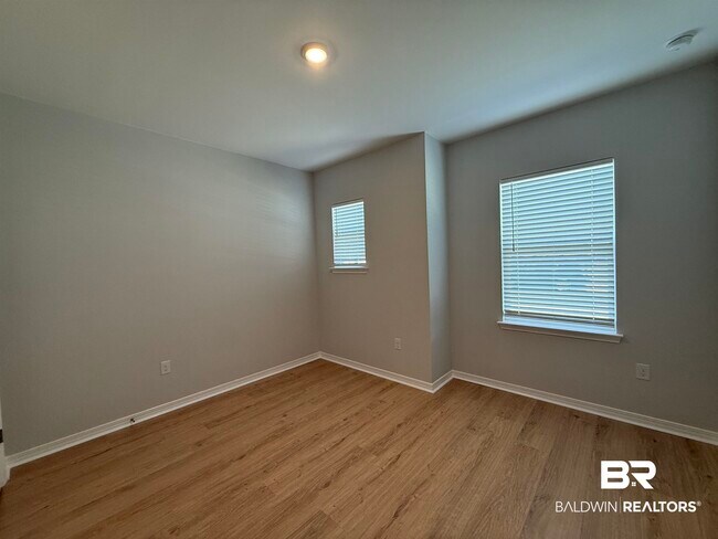 Building Photo - 23903 Dominus Dr