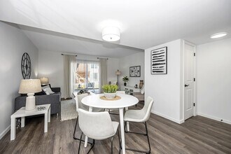 Interior Photo - SoDel