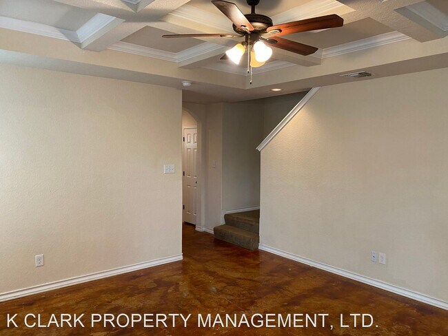 Building Photo - 3 br, 2.5 bath House - 4928 STOWERS BLVD