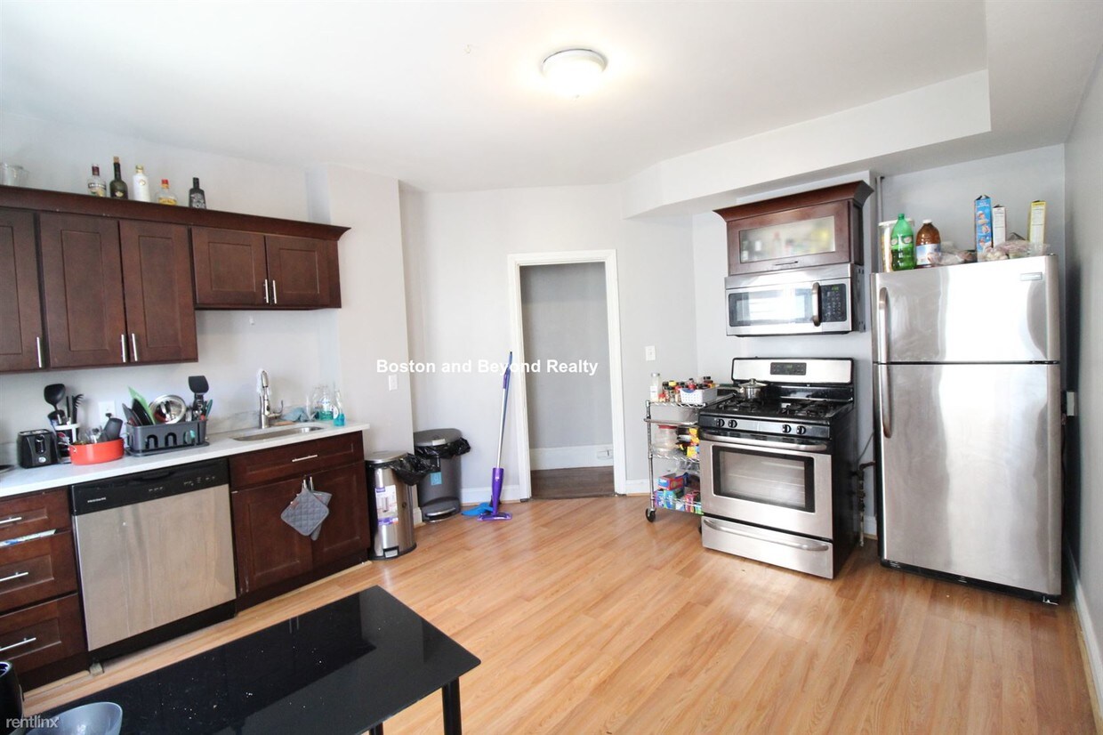 3 br, 1 bath - 7 Greenmount St - 3 br, 1 bath  - 7 Greenmount St