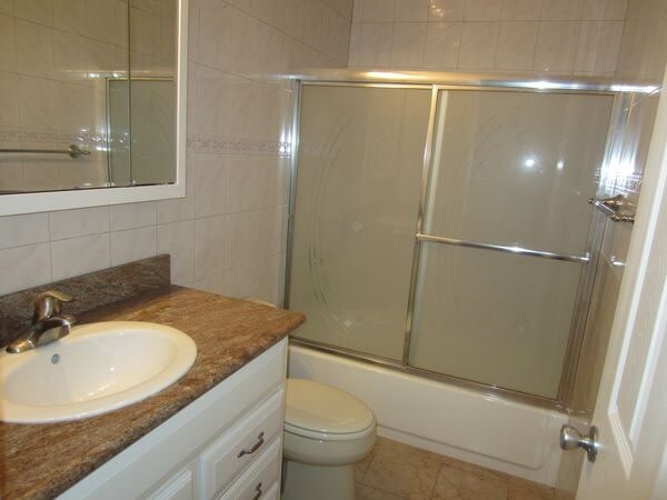 Building Photo - 3727 Orchid Dr