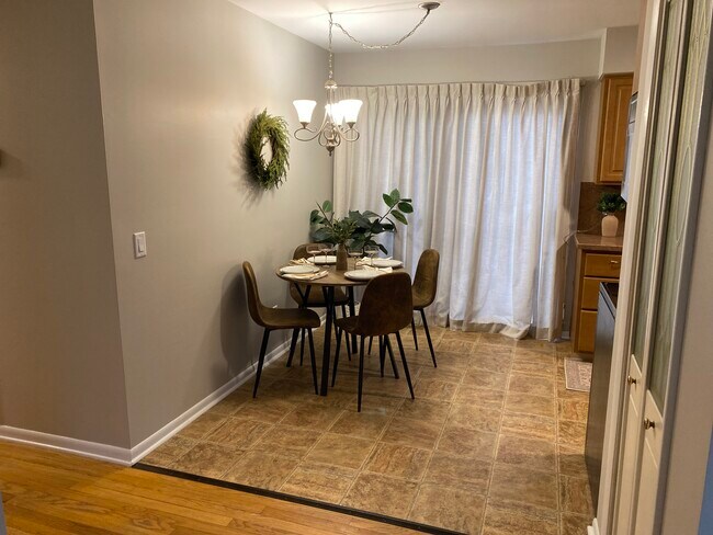 Foto del edificio - 1710 Greenview Ave