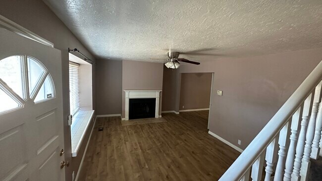 Living Room - 644 E 6870 S
