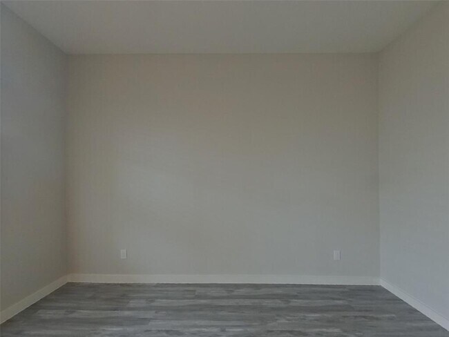 Building Photo - 22822 Terrazzo Dr