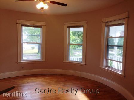 Foto del edificio - 4 SPARHAWK St