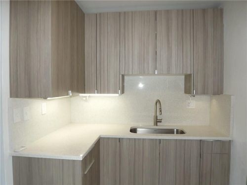 Foto del edificio - 705 SW 7th Ave