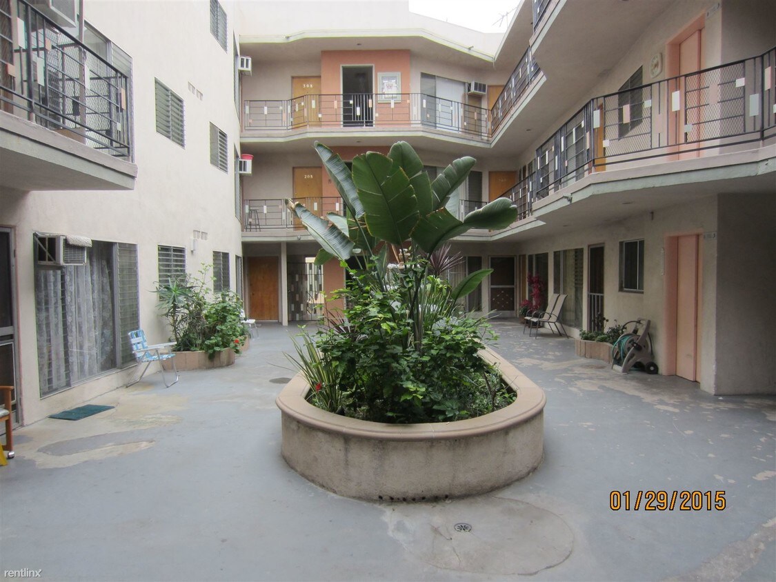 Foto principal - 7371 Fountain Ave