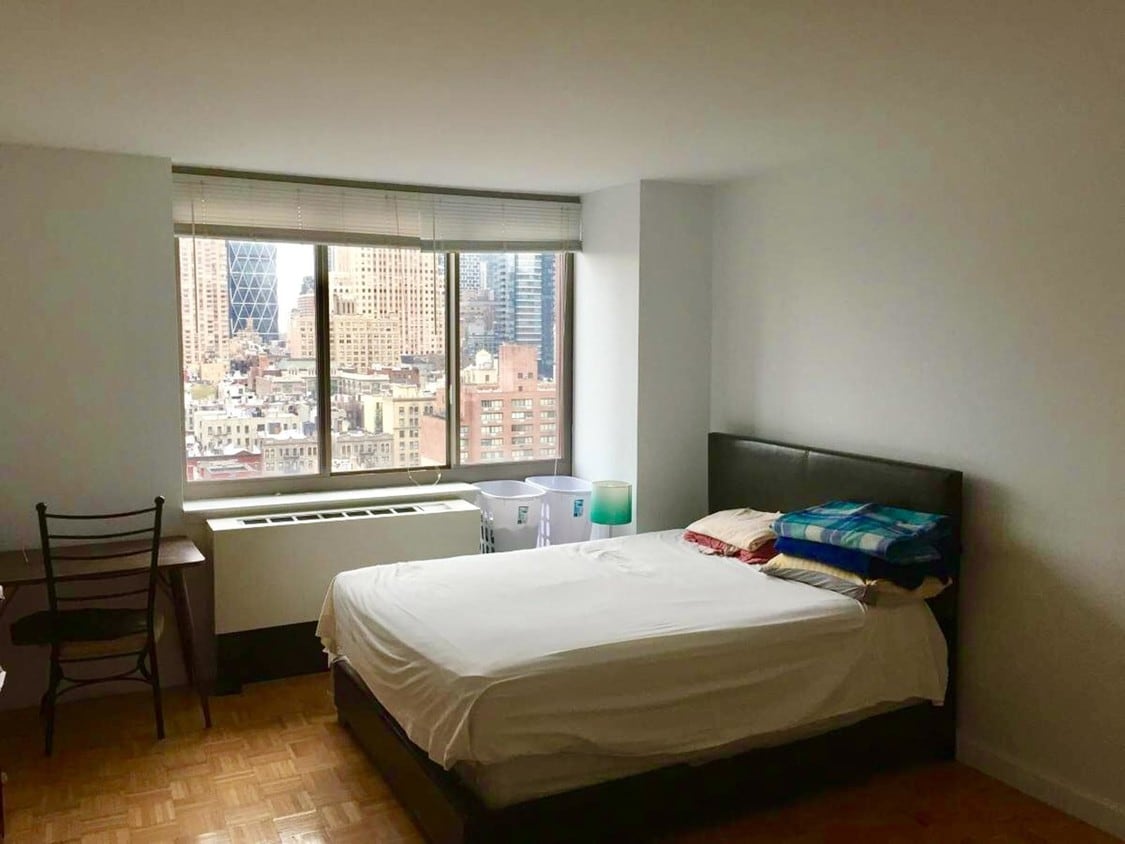 Building Photo - 360 West 43rd Street