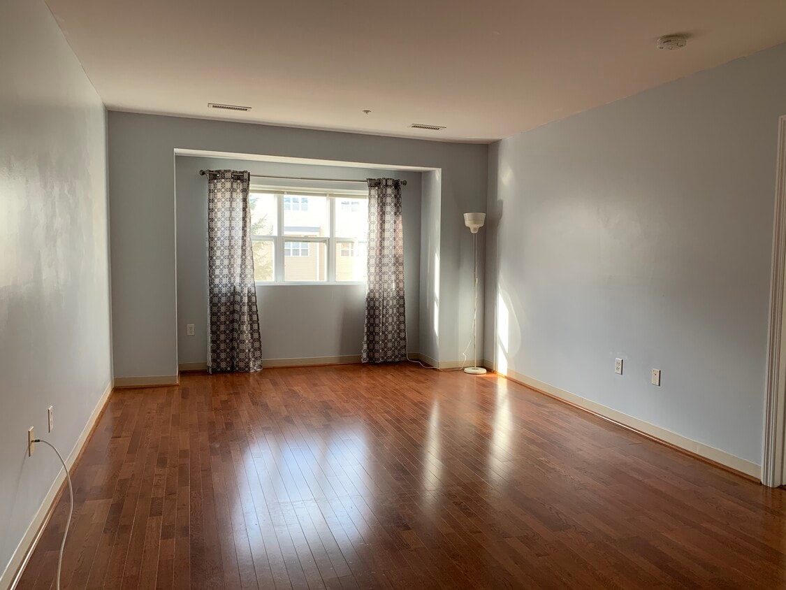 Hall - 140 Railroad Ave