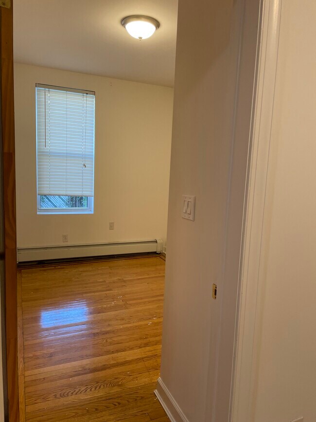 Foto del edificio - 2775 E 15th St