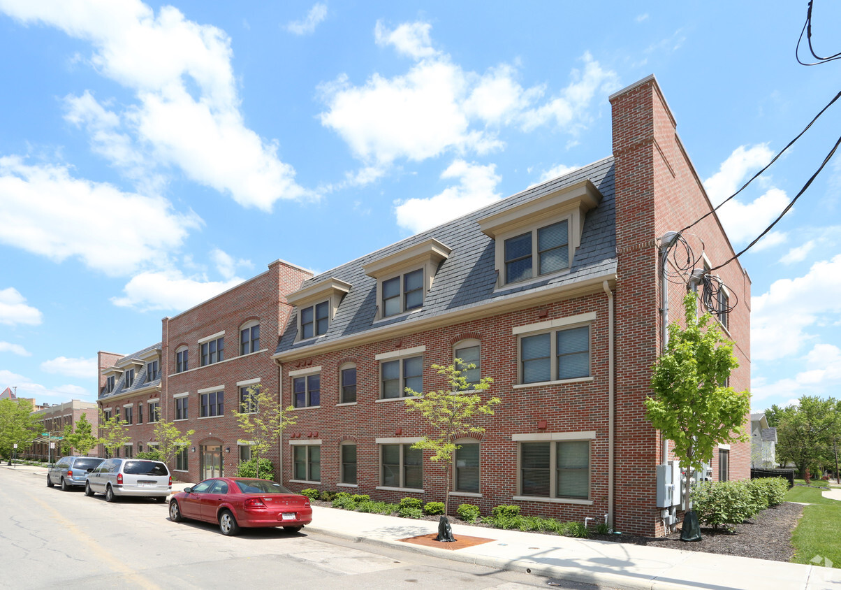 Primary Photo - 84 N 17th St