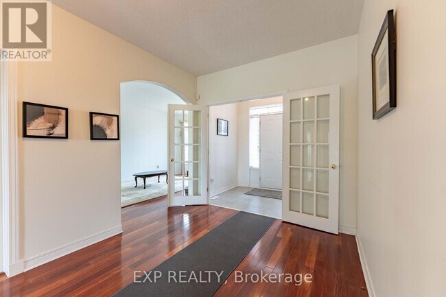 Photo du bâtiment - 57 Craighall Cir