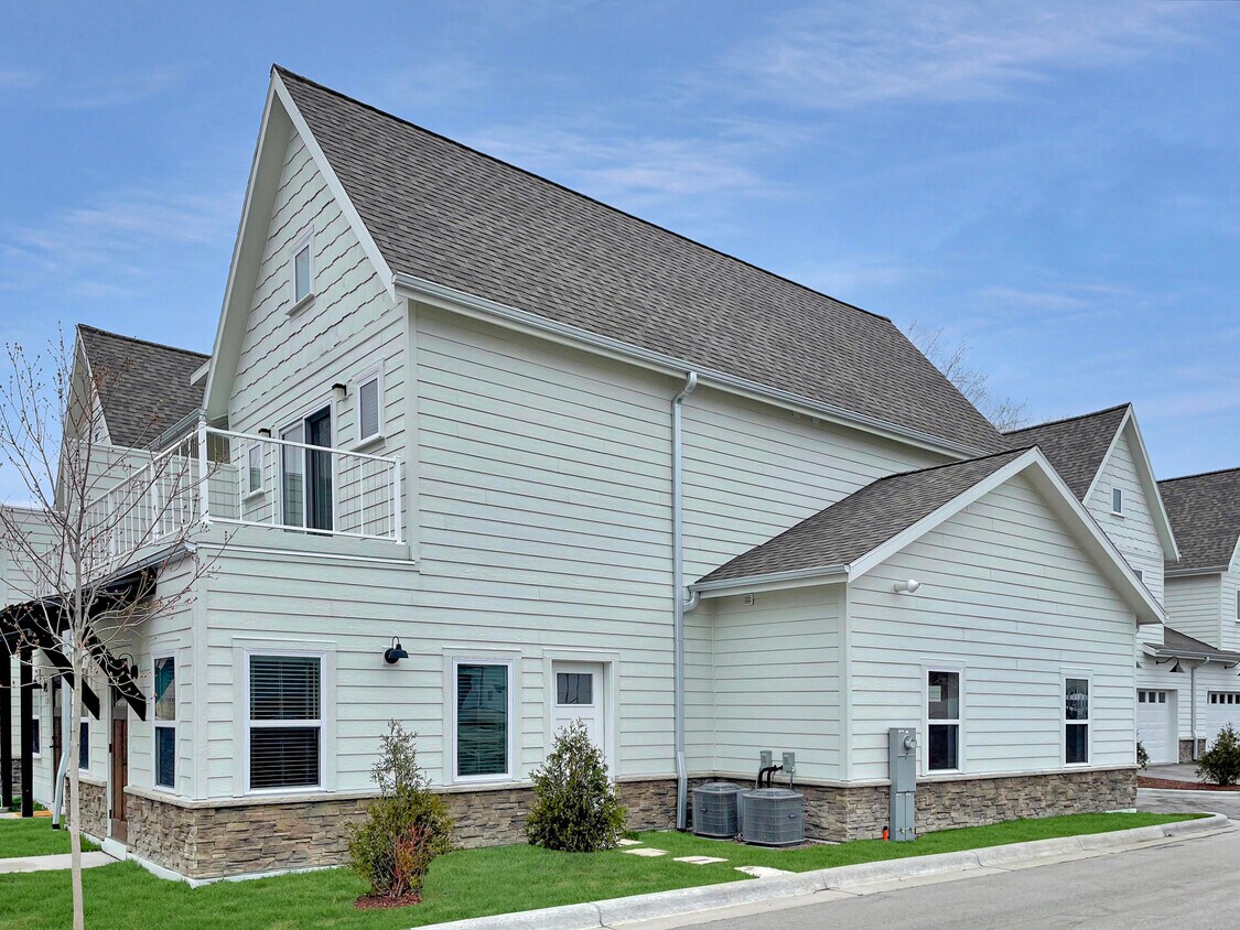 1510 Wisconsin Ave, Sheboygan, WI 53081 Condo for Rent in Sheboygan