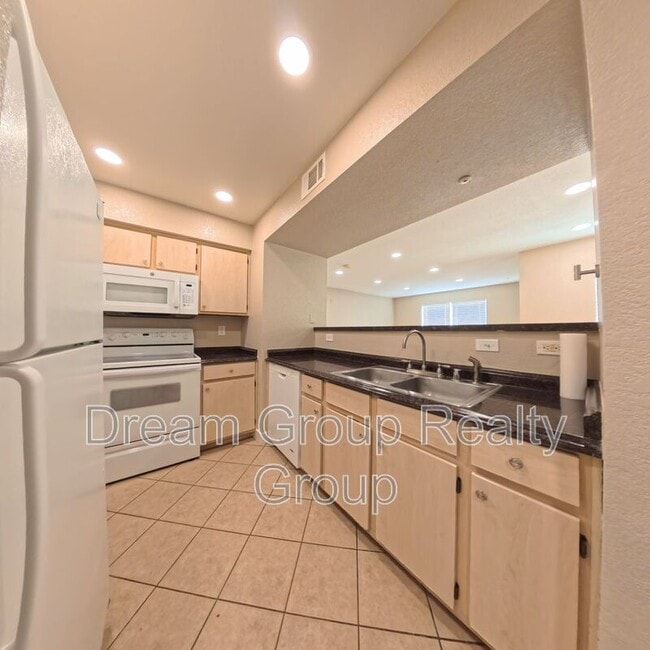 Foto del edificio - 8101 W Flamingo Rd