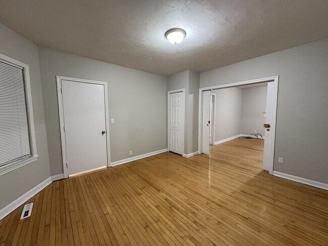 Foto del edificio - 171 Pleasant St