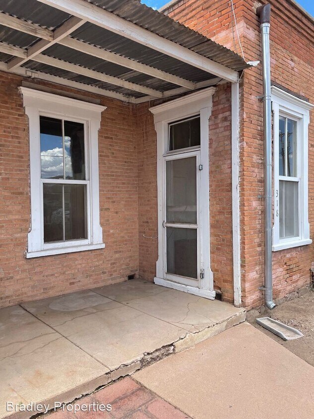 Primary Photo - 1 br, 1 bath House - 318 Toughnut