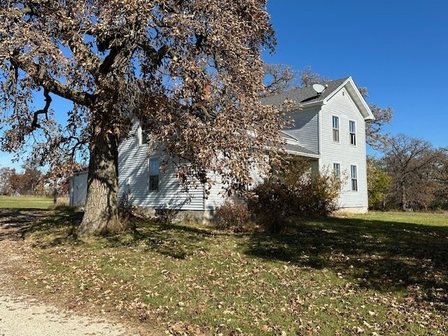 Primary Photo - 22906 Harmony Rd