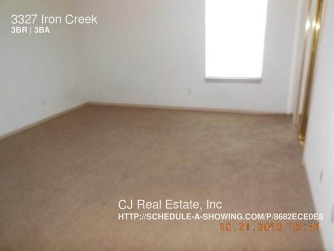 Foto del edificio - 3327 SW Iron Creek Dr