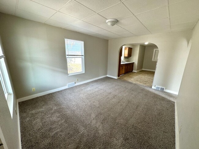 Foto del edificio - 2 Bed / 1 Bath House Off North Main Street