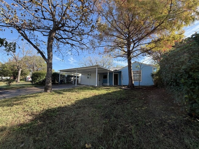 Photo - 317 Choctaw Trce House