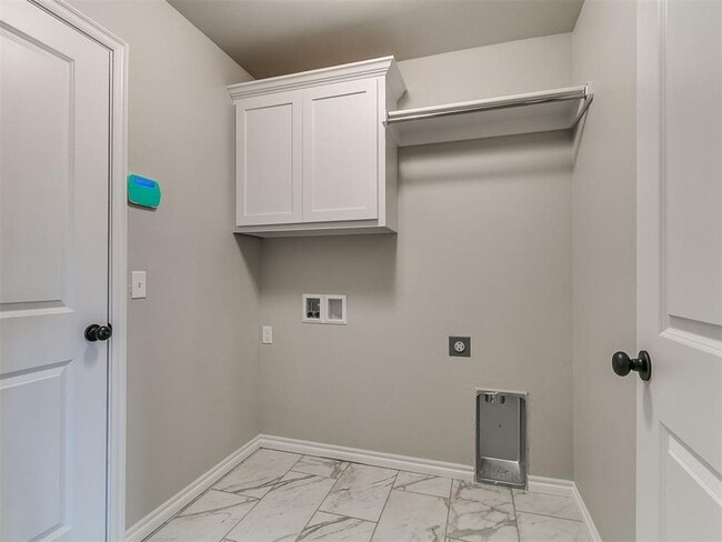 Foto del edificio - 12028 Rockbed Dr