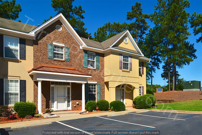 Building Photo - Great 2 Bedroom Condo in Harbison