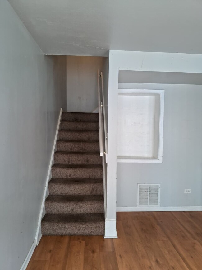 Foto del edificio - 2204 Hebron Ave