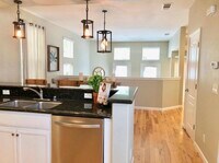 2258 Golden Crest Common
