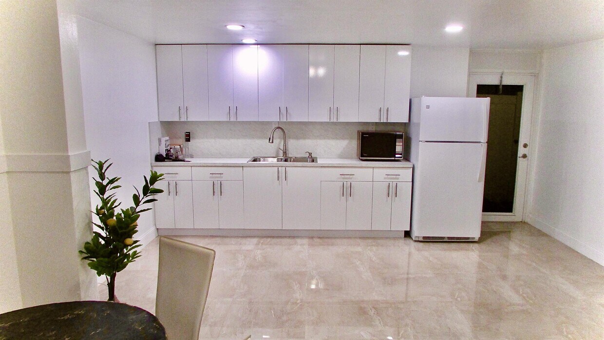 Foto principal - 821 N 12th Ave