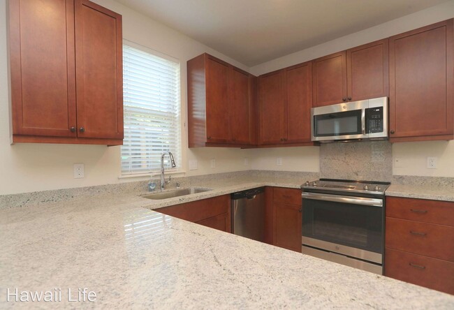 Building Photo - 3 br, 2.5 bath House - 88 Kahoma Village Loop