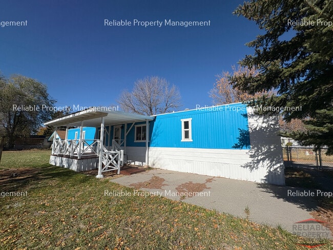 Building Photo - 770 Stevens Dr