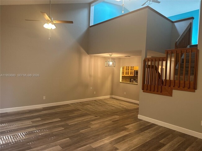 Foto del edificio - 458 SE 14th St