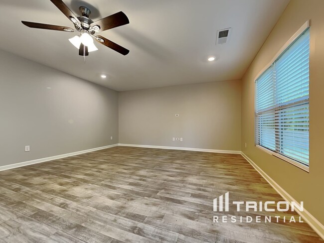 Building Photo - 110 Bridgemill Dr