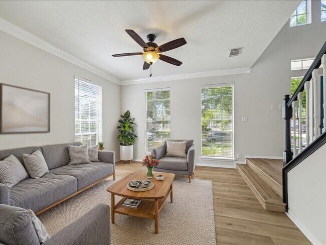 Foto del edificio - 6719 Shady Ln