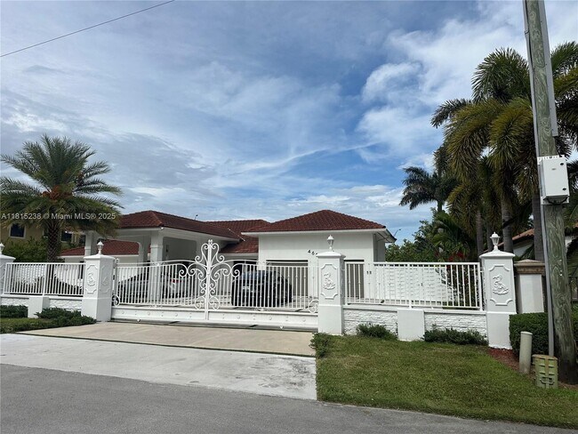Foto del edificio - 465 NW 119th Ave