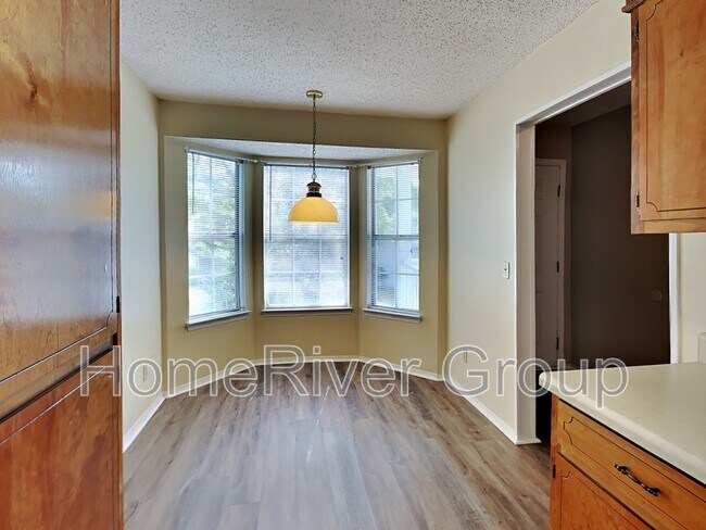 Foto del edificio - 2813 Langley Ave