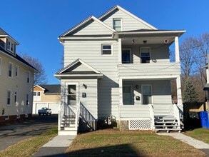 Building Photo - 143 Calhoun St