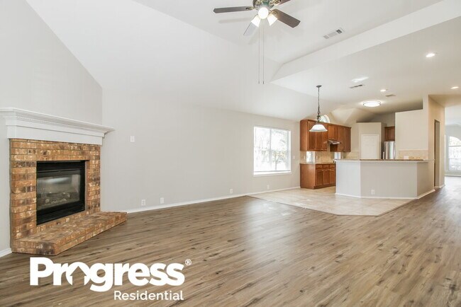 Foto del edificio - 6917 Crenshaw Ln