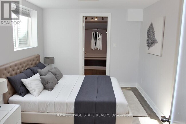 Photo du bâtiment - 238 Sanatorium Rd