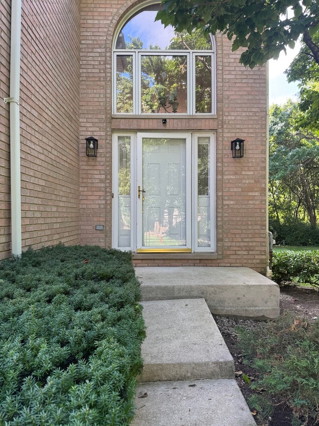 Building Photo - 17727 Mayher Dr