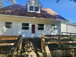 Building Photo - 1702 E 73rd St
