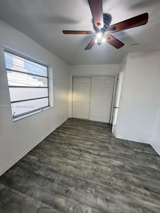 Foto del edificio - 1212 SW 7th St