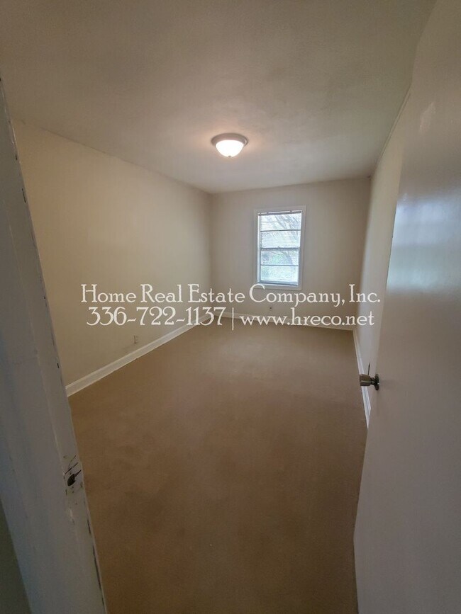 Foto del edificio - 1332 Gray Ave NE