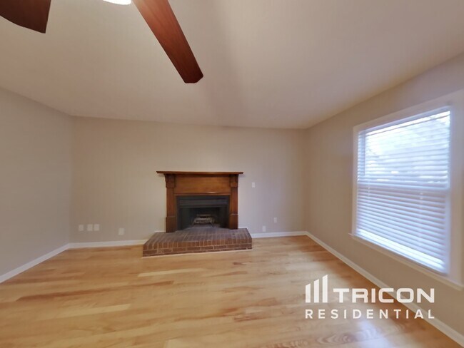 Foto del edificio - 5247 Rosestone Drive NW Lilburn GA