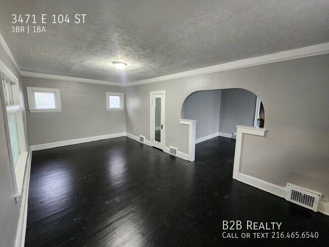 Foto del edificio - 3471 E 104th St
