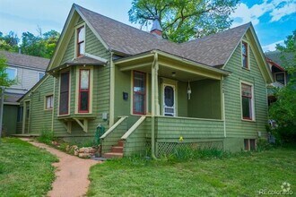 Building Photo - 121 Cave Ave