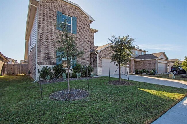 Foto del edificio - 19621 Ann Richards Ave