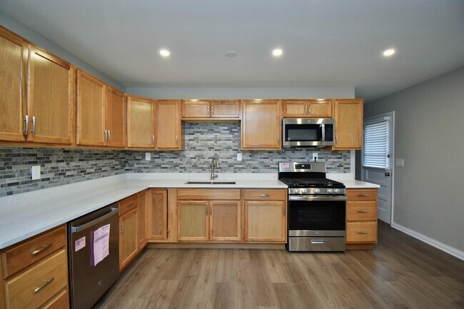 Photo - 7073 Monongahela Dr House